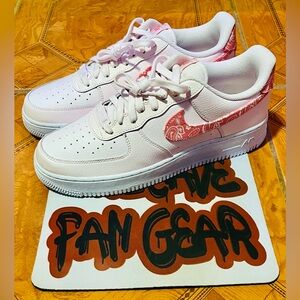 Nike AF1 '07' 'Pink Paisley' New No Box 10.5W/9M.
